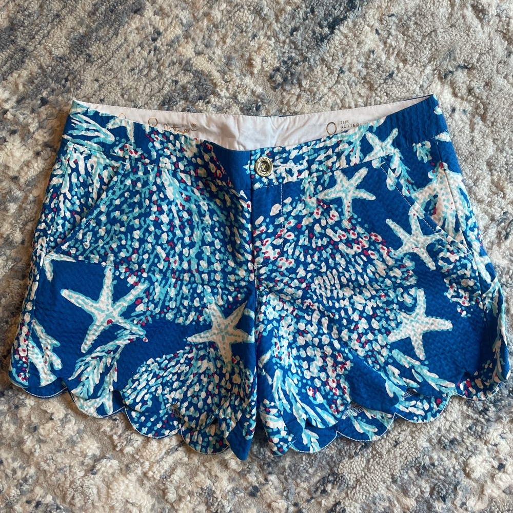 Lilly Pulitzer Women’s Size 0 Blue Printed Buttercup Scallop Shorts